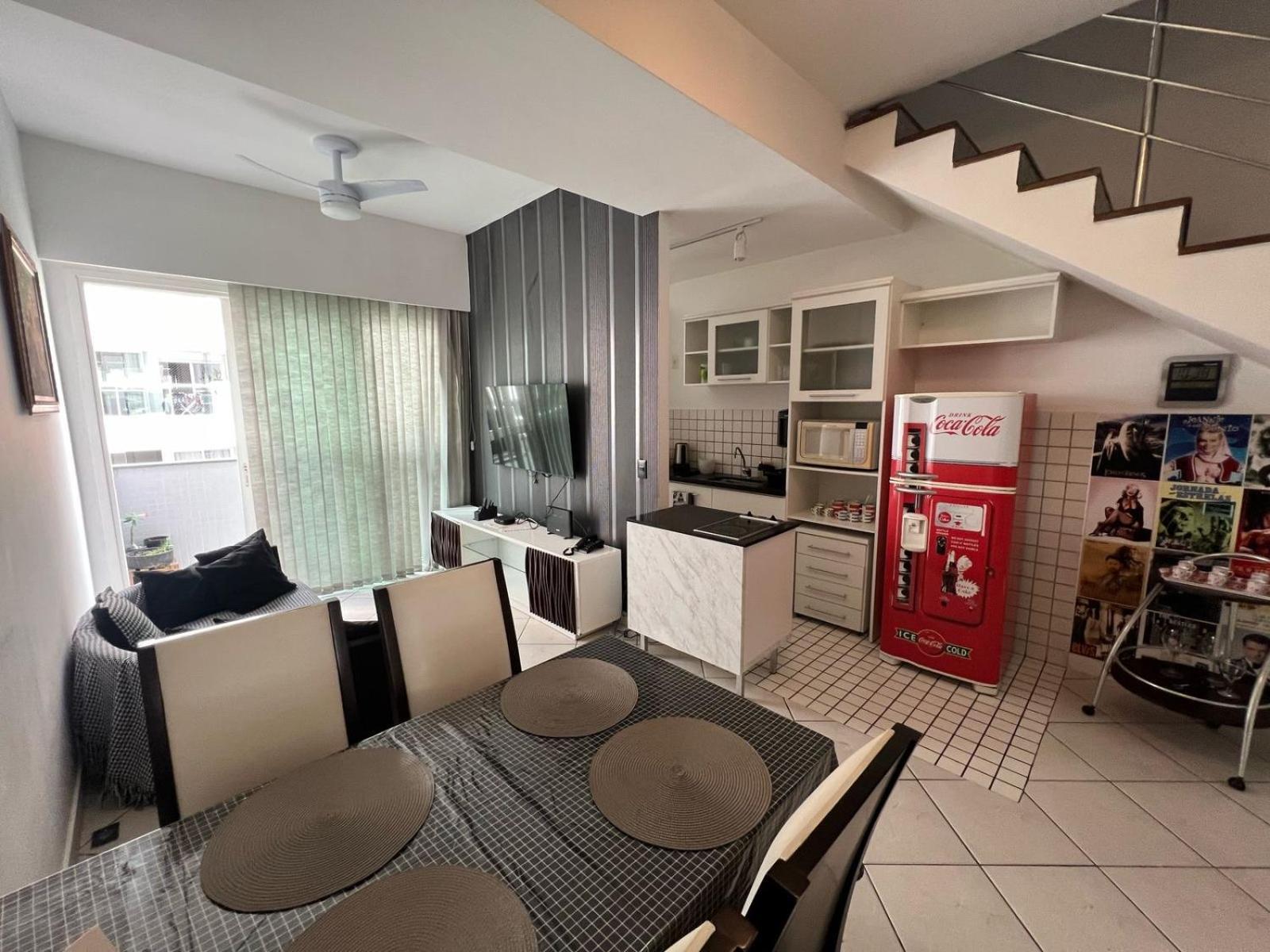 Flat Em Santos No Gonzaga A Tres Quadras Da Praia Exterior photo